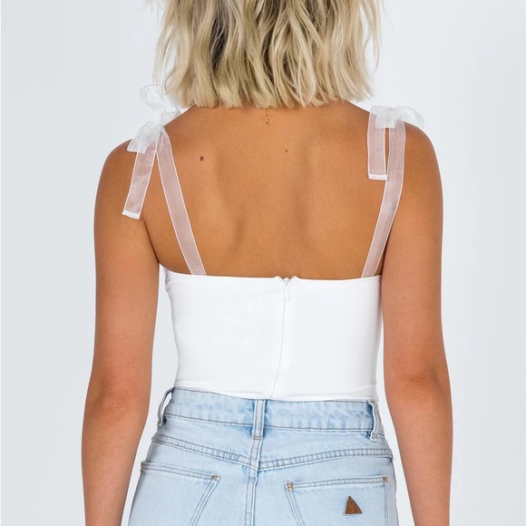 Princess polly bodysuit with bow sleeves - Picture 3 of 8